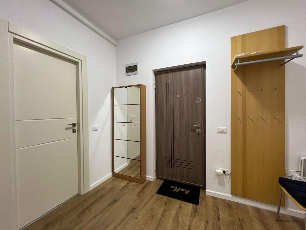 Perfect Host Palas 2 Rooms Iasi Bagian luar foto