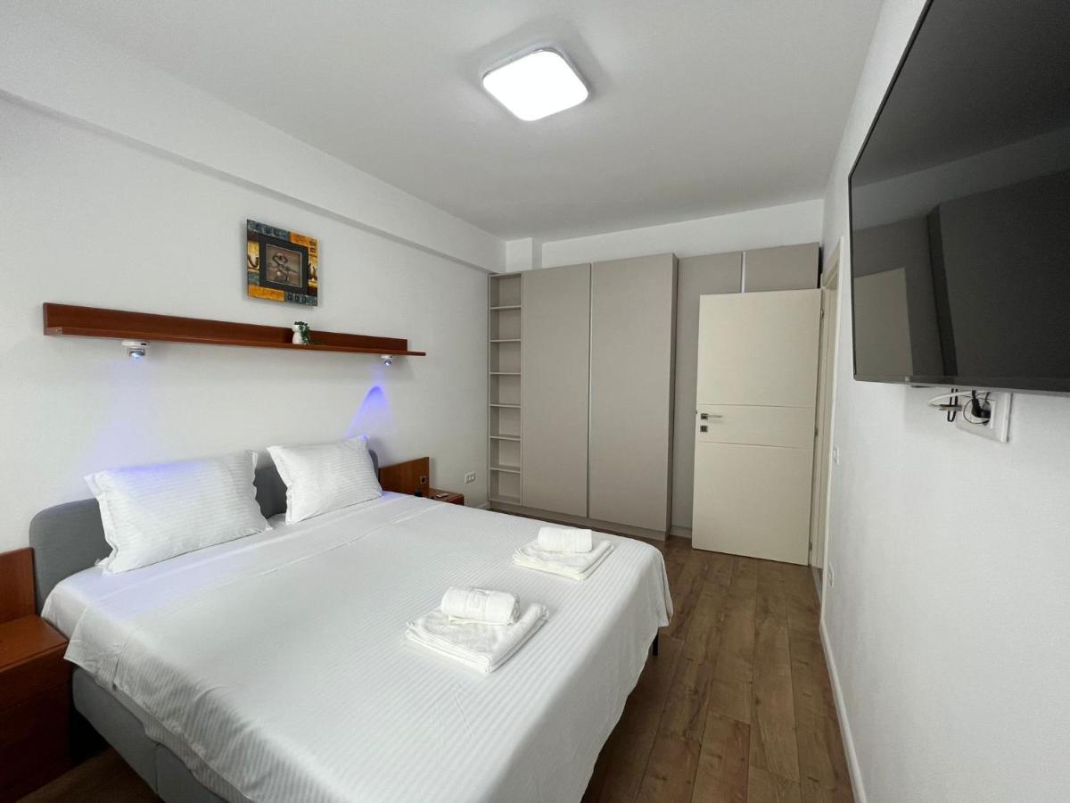 Perfect Host Palas 2 Rooms Iasi Bagian luar foto