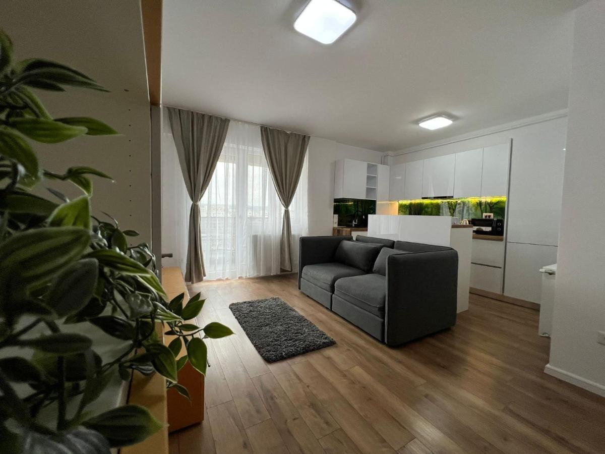 Perfect Host Palas 2 Rooms Iasi Bagian luar foto