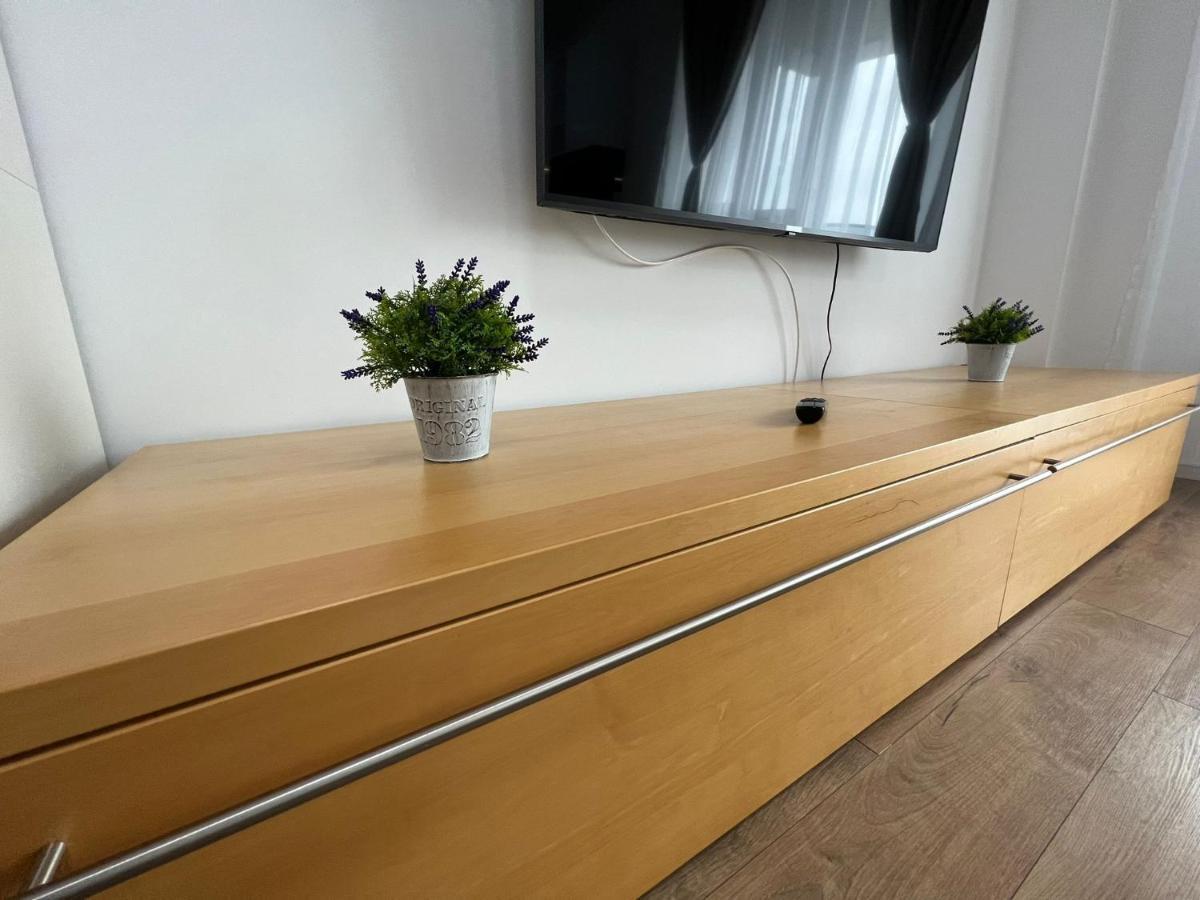 Perfect Host Palas 2 Rooms Iasi Bagian luar foto
