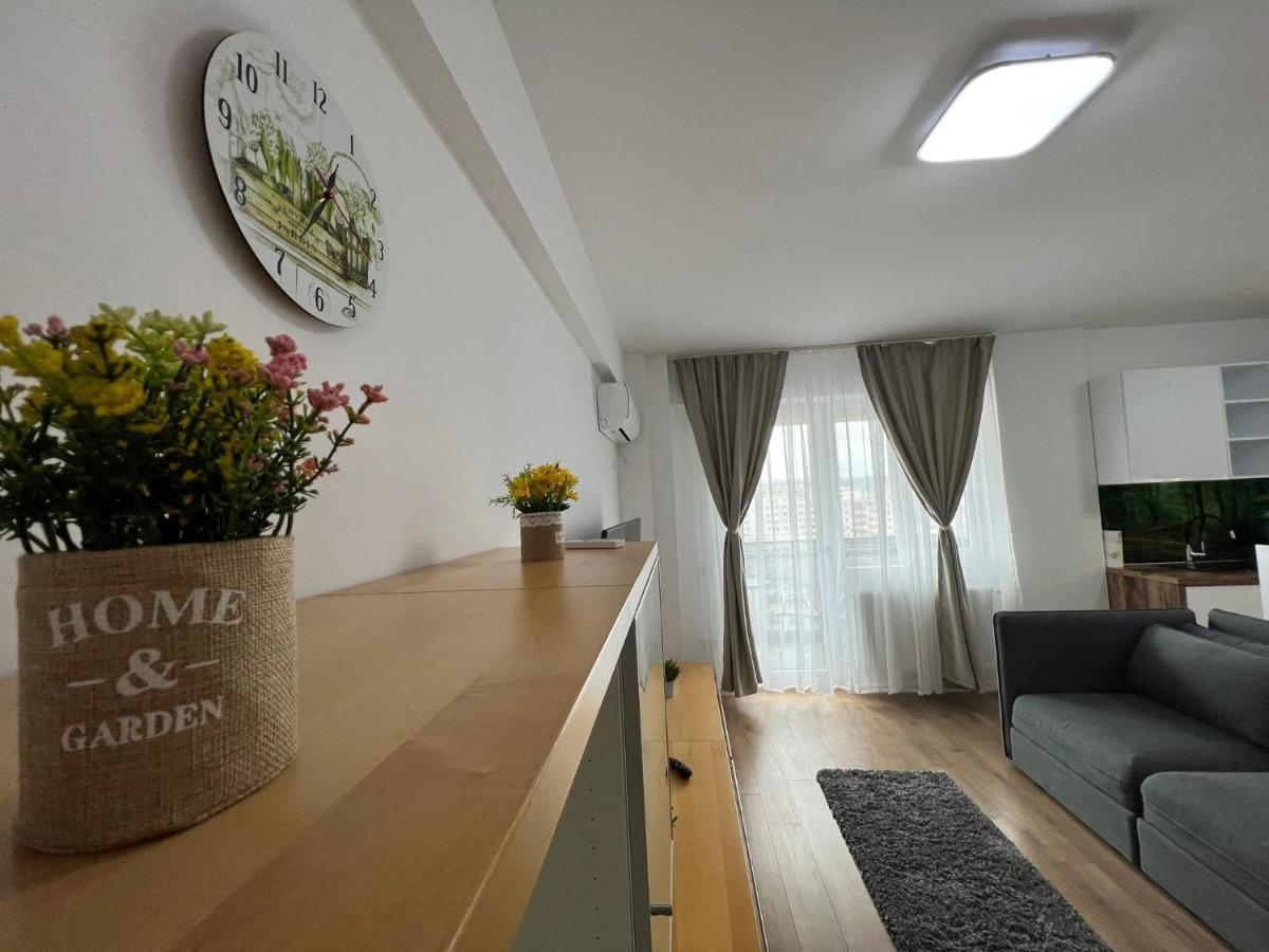Perfect Host Palas 2 Rooms Iasi Bagian luar foto