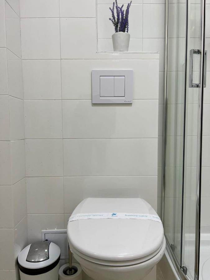 Perfect Host Palas 2 Rooms Iasi Bagian luar foto