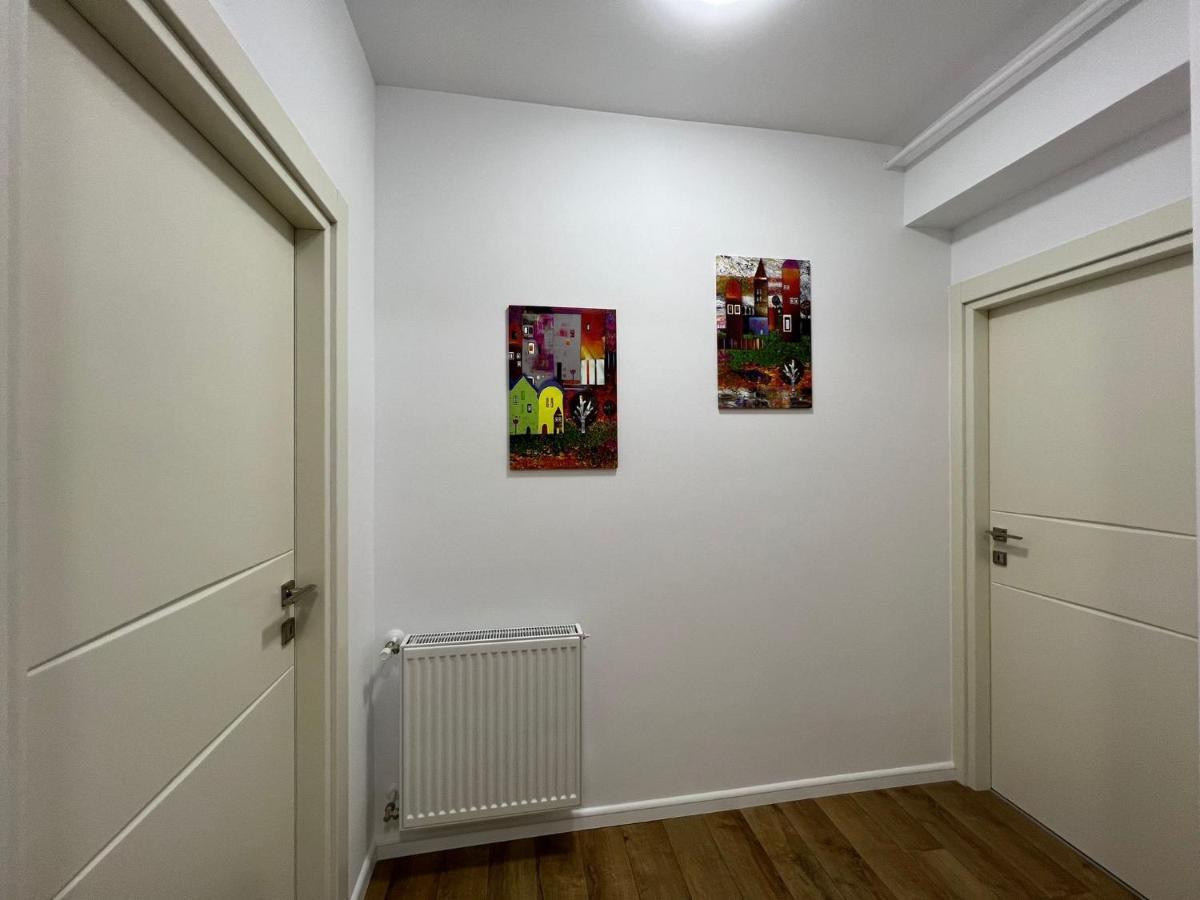 Perfect Host Palas 2 Rooms Iasi Bagian luar foto
