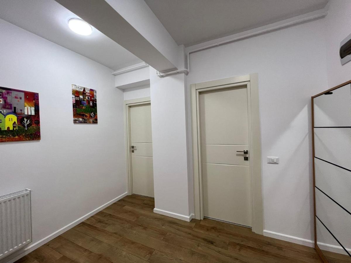 Perfect Host Palas 2 Rooms Iasi Bagian luar foto